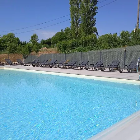 Holiday With Shared Pool Prailles